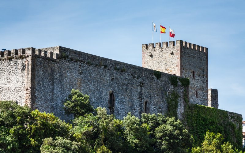 Château de San Vicente de la Barquera