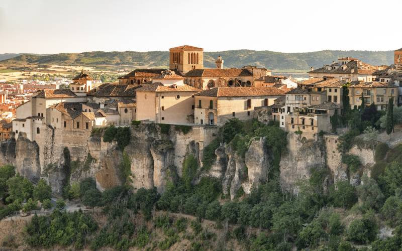 Vues des célèbres Maisons suspendues