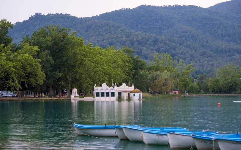 Lac de Banyoles, Gérone. | Shutterstock