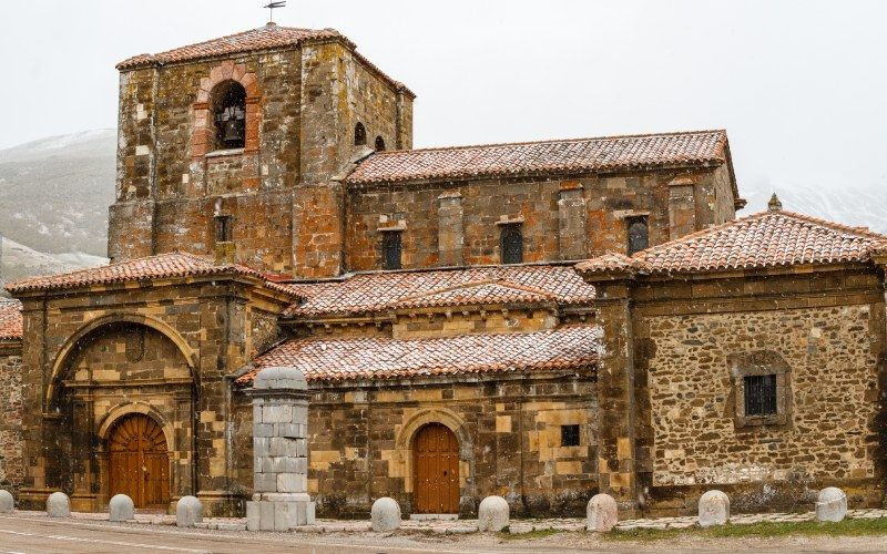 Église de Santa María, Arbas del Puerto