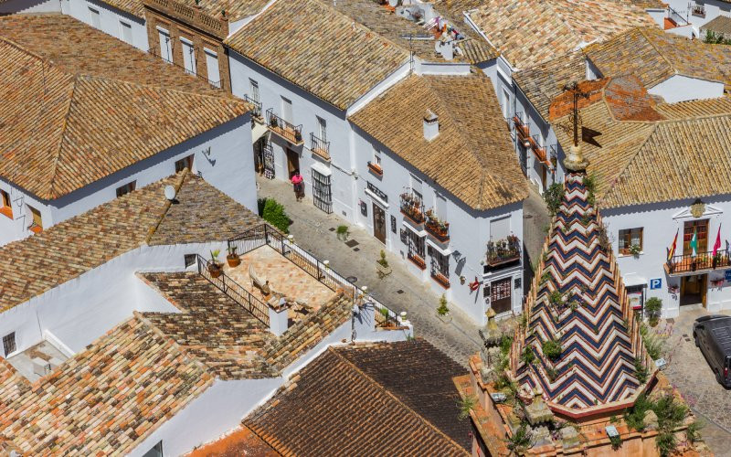 Tour de l'église Santa María de la Mesa 