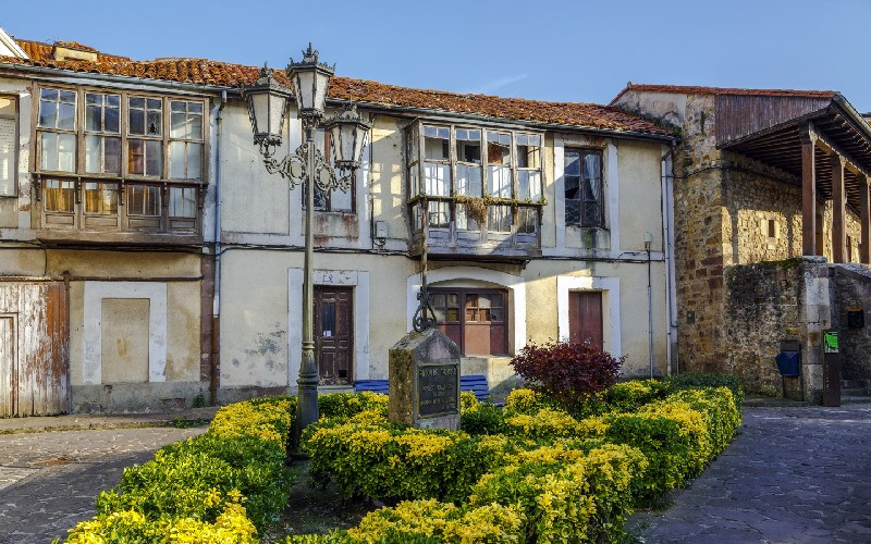 Maisons traditionnelles de Cabezón de la Sal