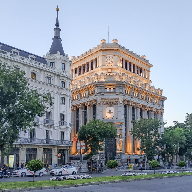 Bâtiment des Cariatides, siège de l’actuel Institut Cervantes