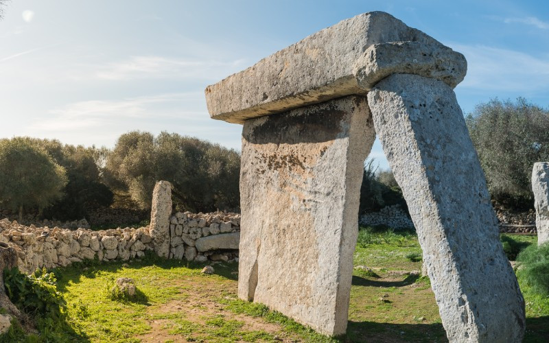 Minorque est pleine de traces talayotiques, comme ce village