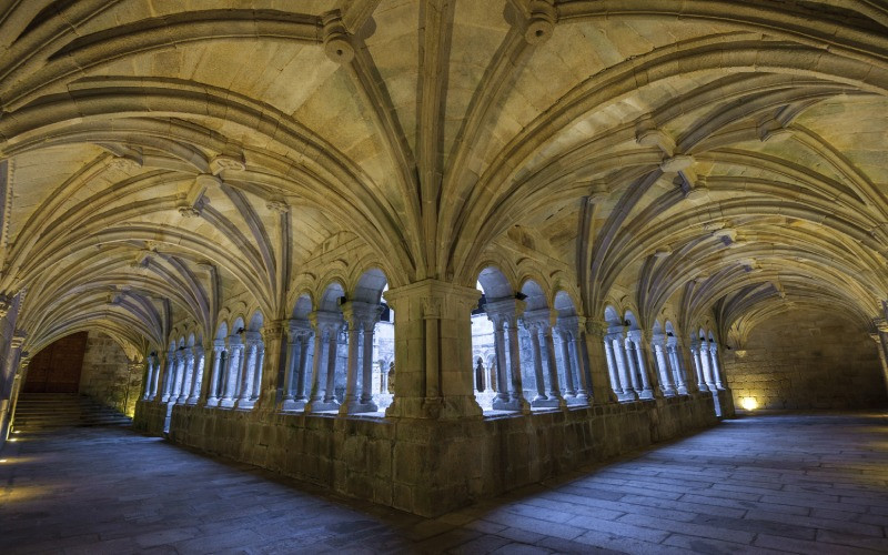 Cloître des Obispos ou des évêques