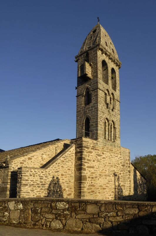 Tour de l'église de Mombuey