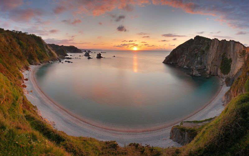 La plage El Silencio ou du Silence, Asturies