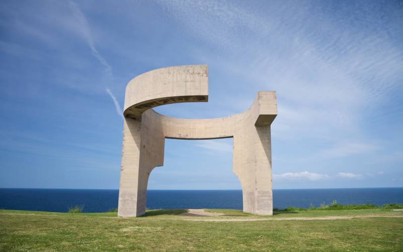 "L'éloge de l'horizon", d'Eduardo Chillida