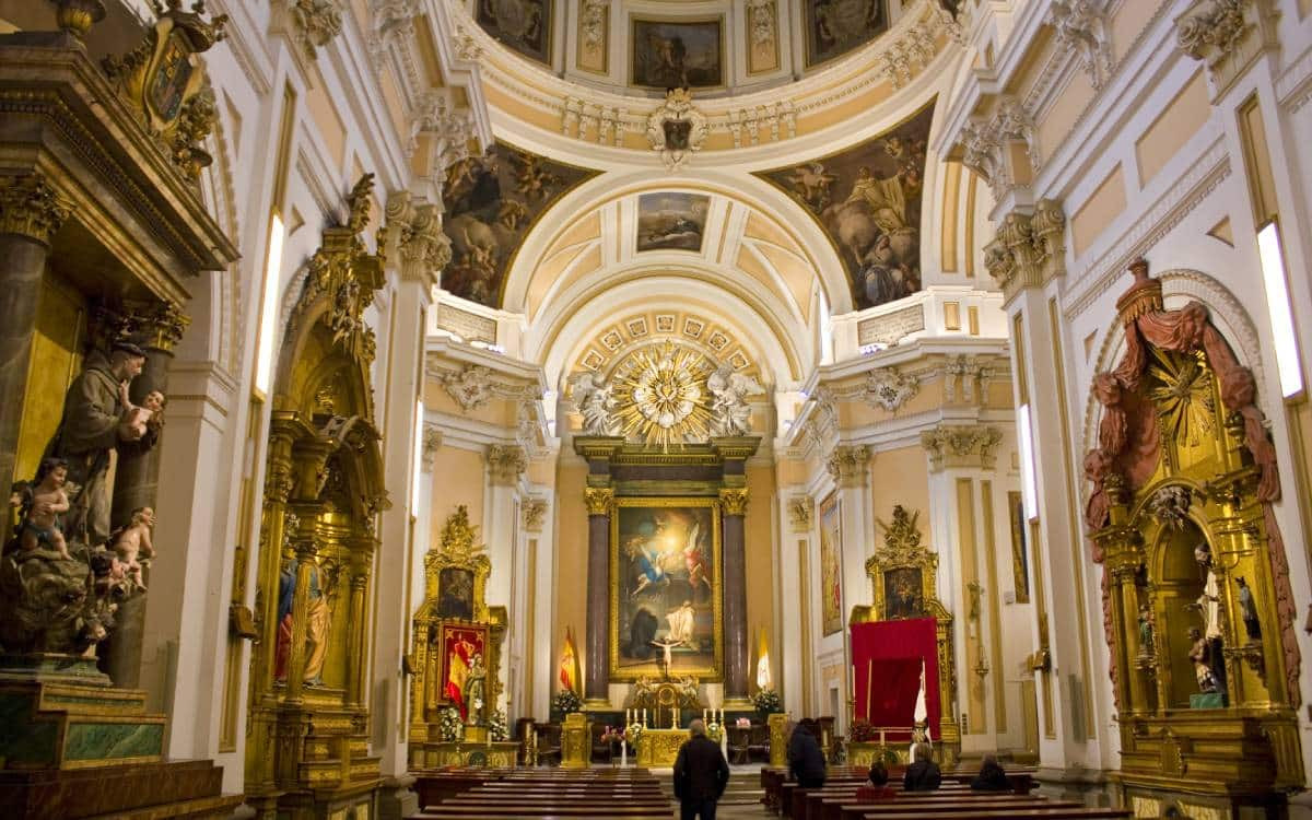 Intérieur de la cathédrale de l'Almudena