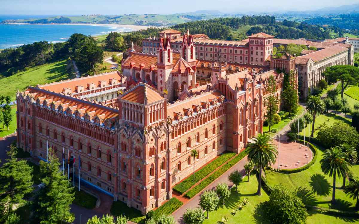 Université Pontificia de Comillas