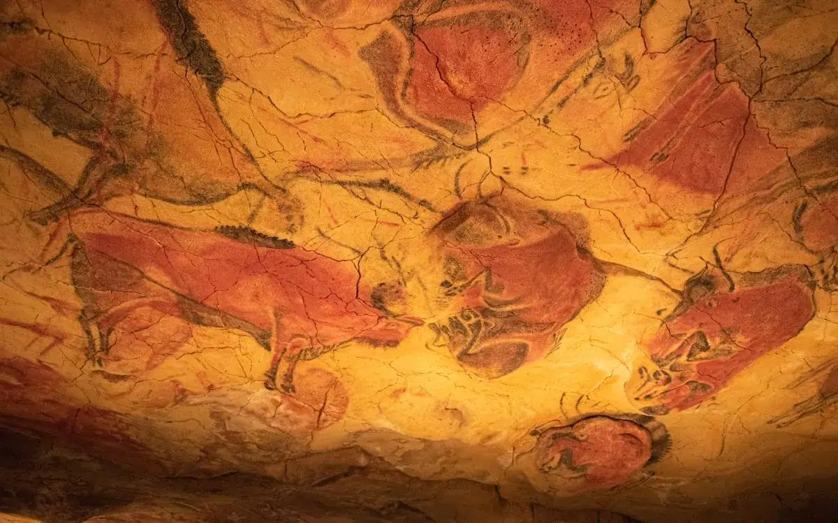  Peintures rupestres dans la grotte d'Altamira, que faire en Cantabrie