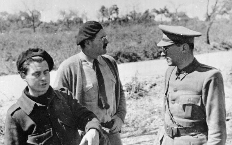 Ernest Hemingway pendant la guerre civile espagnole