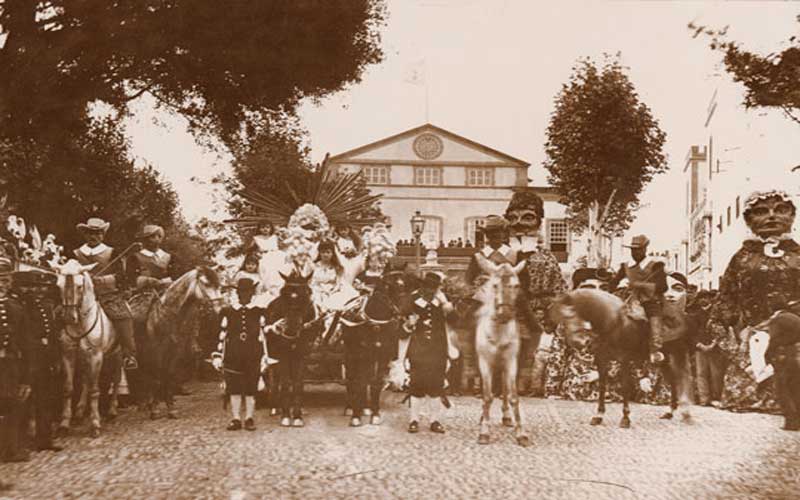 Un défilié de Carnaval à Las Palmas en 1891
