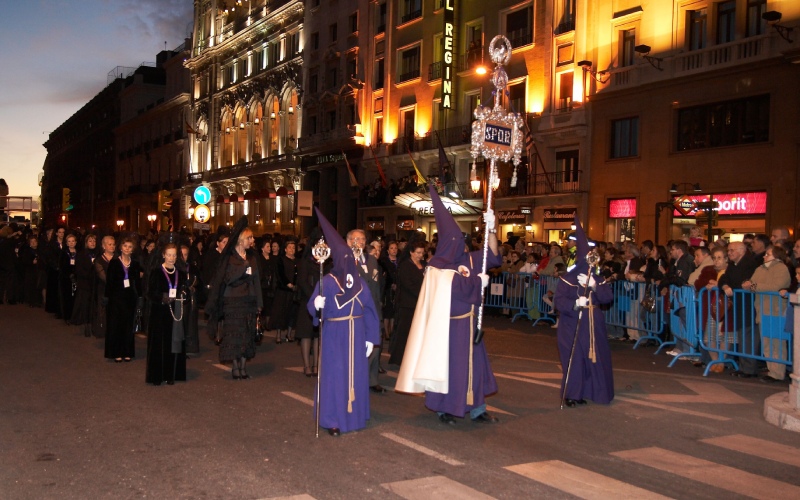 Procession de Jesús de Medinaceli dans la rue Alcalá de Madrid