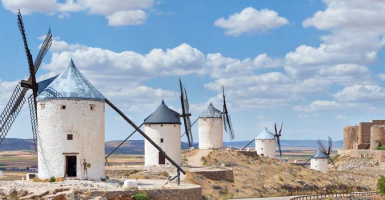 Venez découvrir les moulins à vent de l’Espagne : “Ce ne sont pas des géants, mon seigneur !”