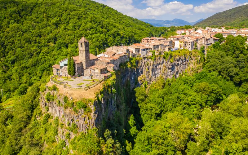 Castelfollit de la Roca, destination 2023