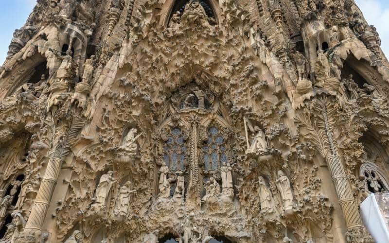 Façade de la Nativité de la Sagrada Família, la seule que Gaudí ait vu achevée
