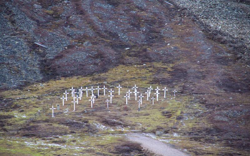 Un cimetière de victimes de la grippe de 1918 sur l'île norvégienne de Svalbard