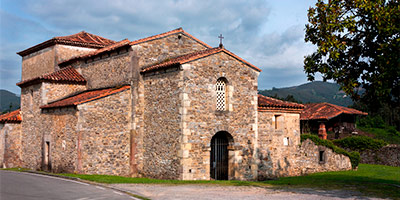 Iglesia de San Juan de Santianes en Pravia