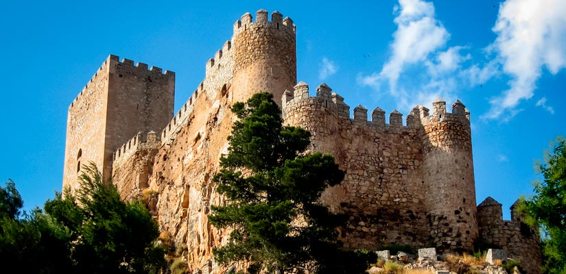 Castillos en Albacete: Almansa