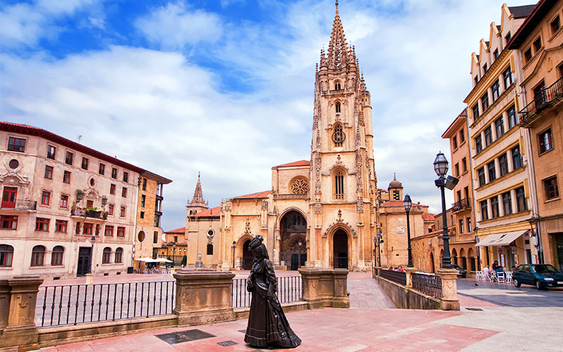 La Cathédrale d’Oviedo fut très affectée par la Révolution de 1934
