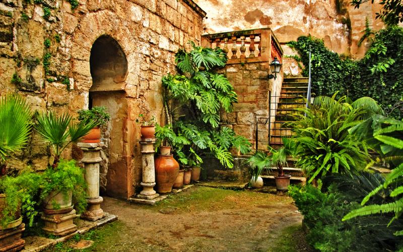 Jardin du manoir de Can Fontroig où se trouvent les bains de Palma