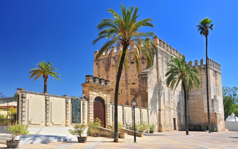 Alcázar de Jerez de la Frontera, ensemble fortifié du Moyen Âge
