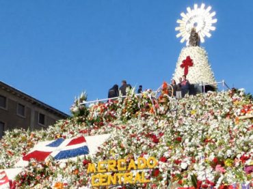 Fêtes du Pilar à Saragosse, en honneur de la venue de la Vierge en Espagne