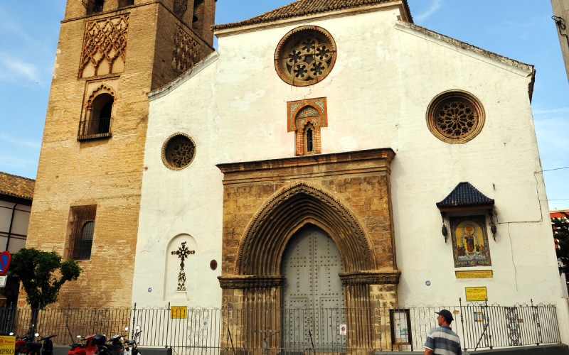 L'église Omnium Sanctorum