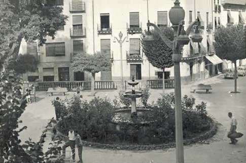 fotografia antigua Plaza Mayor de Baza