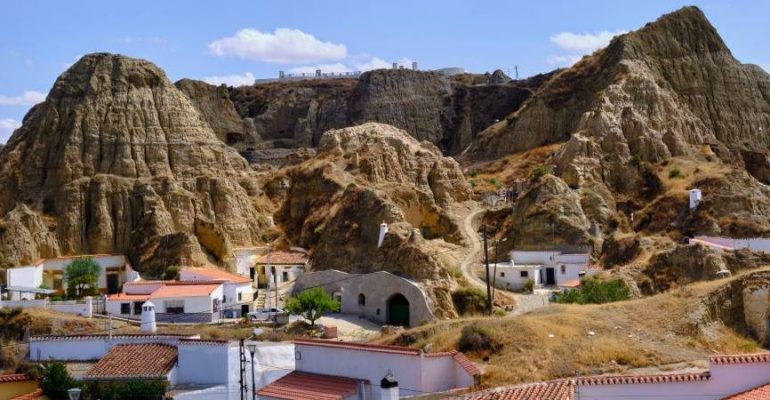 Guadix, la capitale européenne des grottes habitées