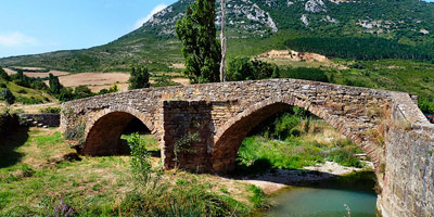 Puente medieval de Monreal