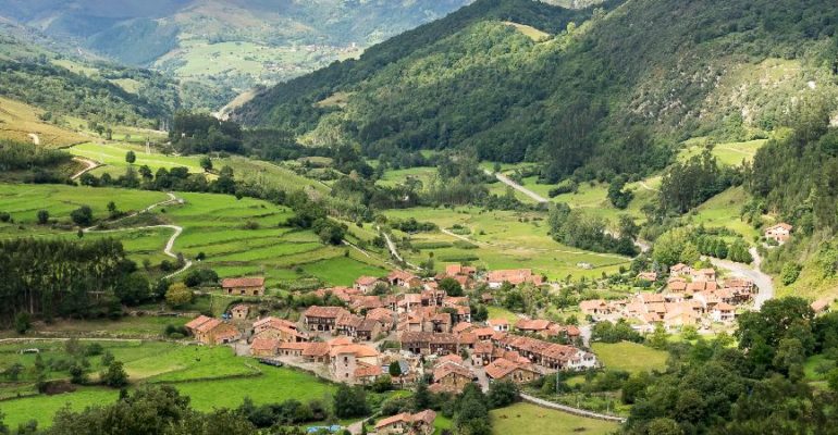 9 villages montagnards de la Cantabrie : charme et paysages spectaculaires à parts égales