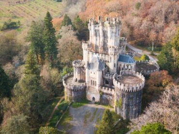 Les châteaux médiévaux les plus curieux en Espagne