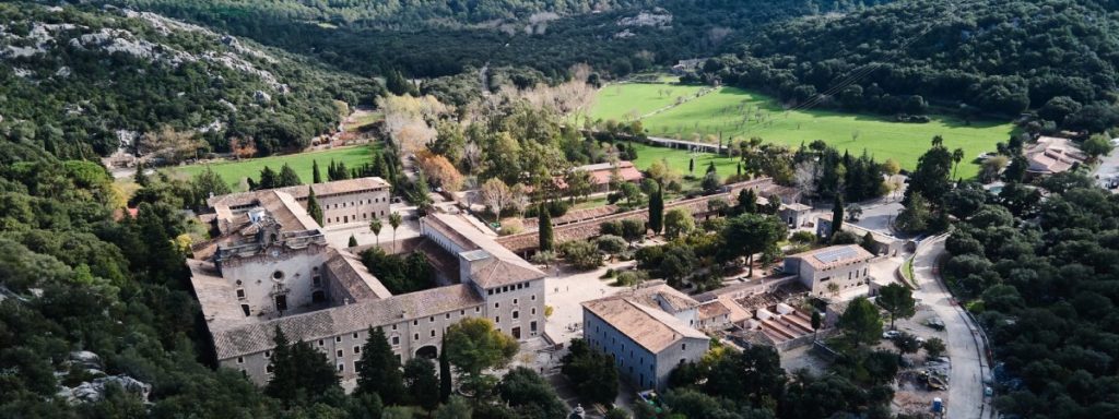 Le Monastère de Lluc, un legs baroque dans les montagnes de Majorque