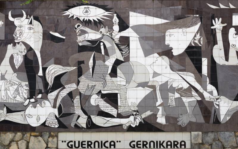 Guernica, le tableau le plus connu de Pablo Picasso au Musée Reina Sofía