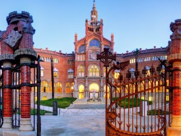 Hôpital Sant Pau : le modernisme inaperçu de Barcelone